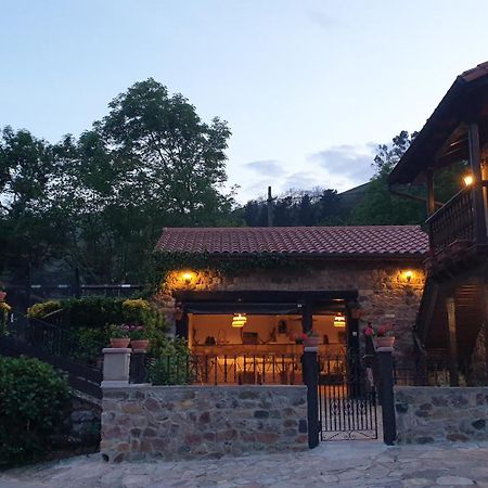 Casa Rural Caborzal Renedo De Cabuerniga 外观 照片