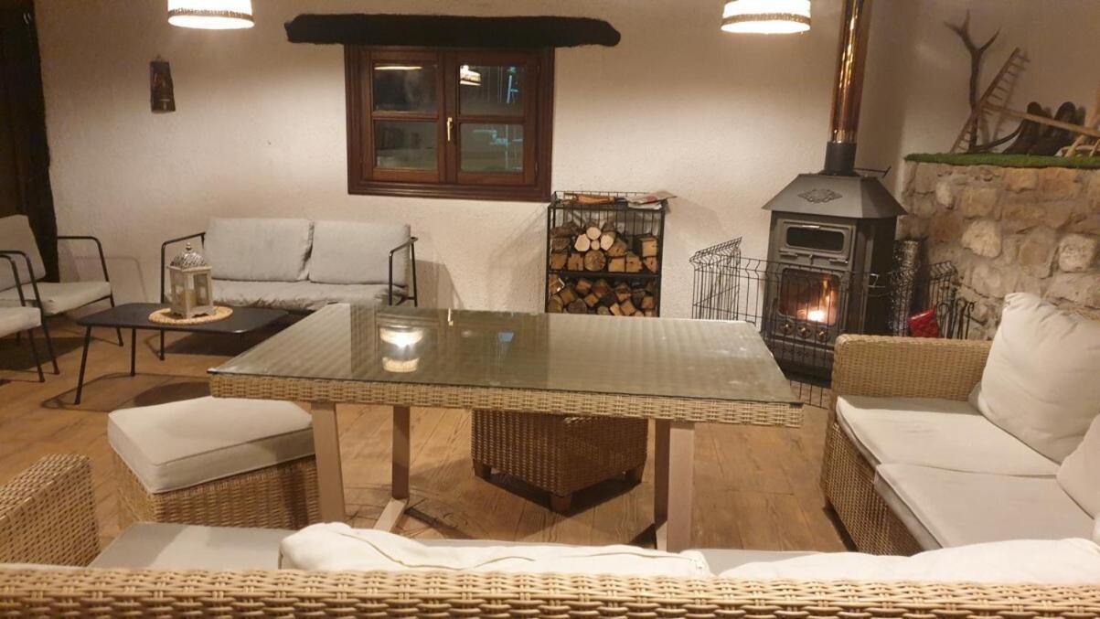Casa Rural Caborzal Renedo De Cabuerniga 外观 照片