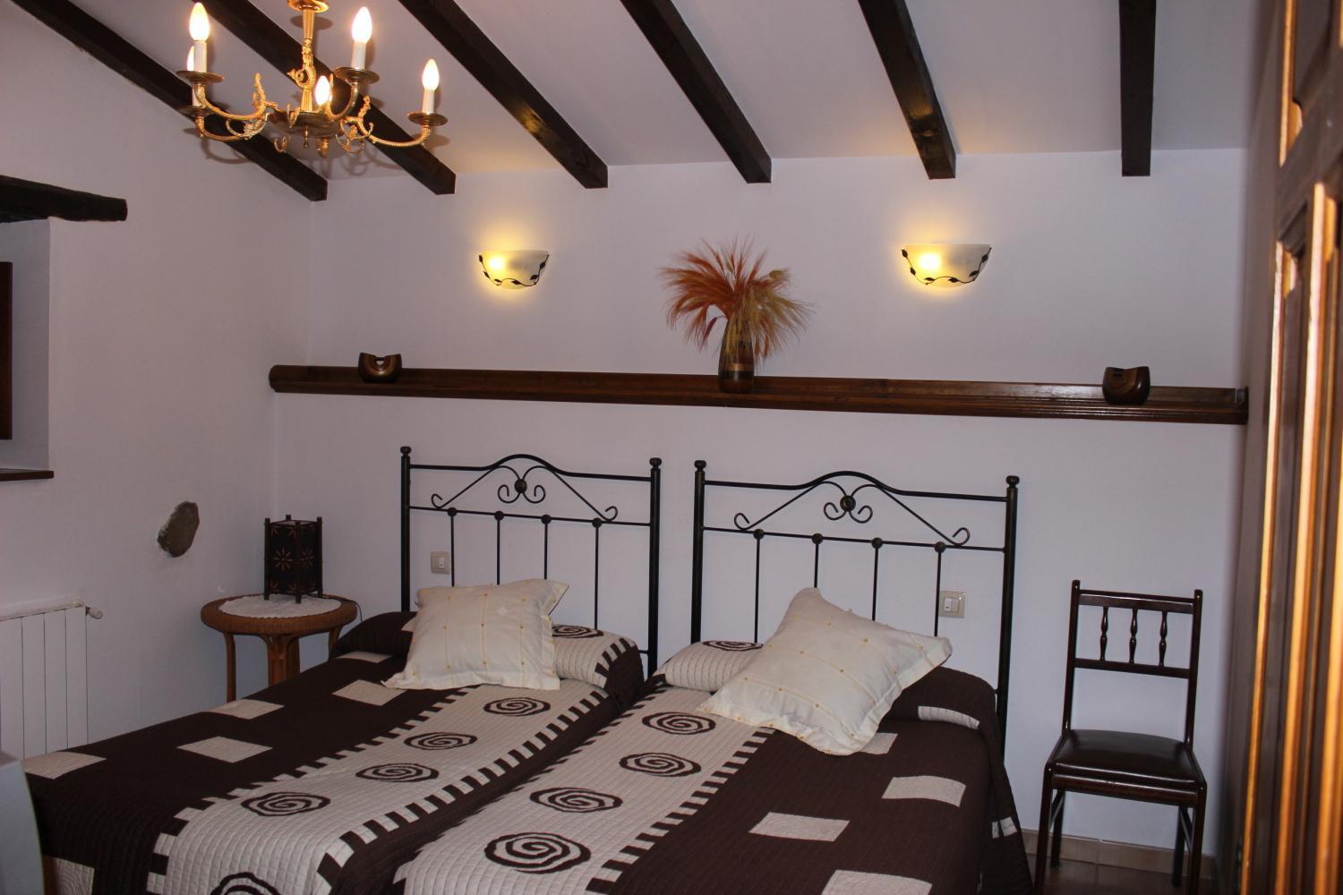 Casa Rural Caborzal Renedo De Cabuerniga 外观 照片