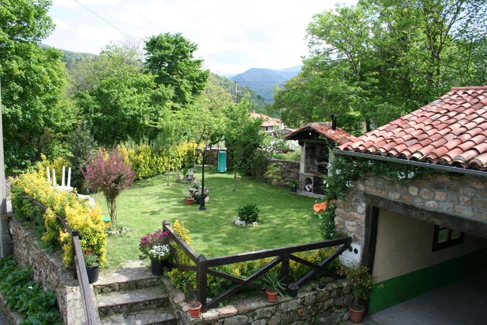 Casa Rural Caborzal Renedo De Cabuerniga 外观 照片